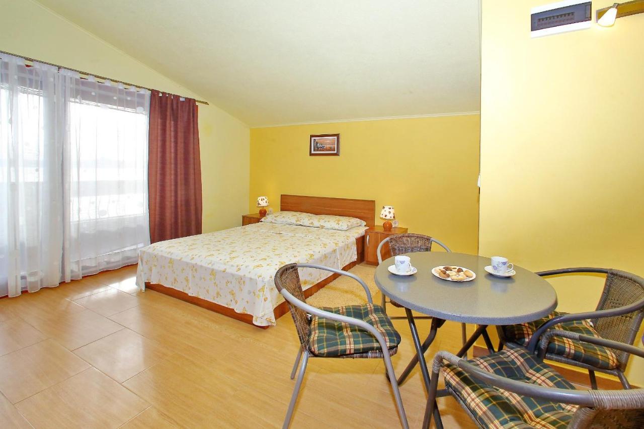 Apartmani Gordana Bibinje Exterior foto